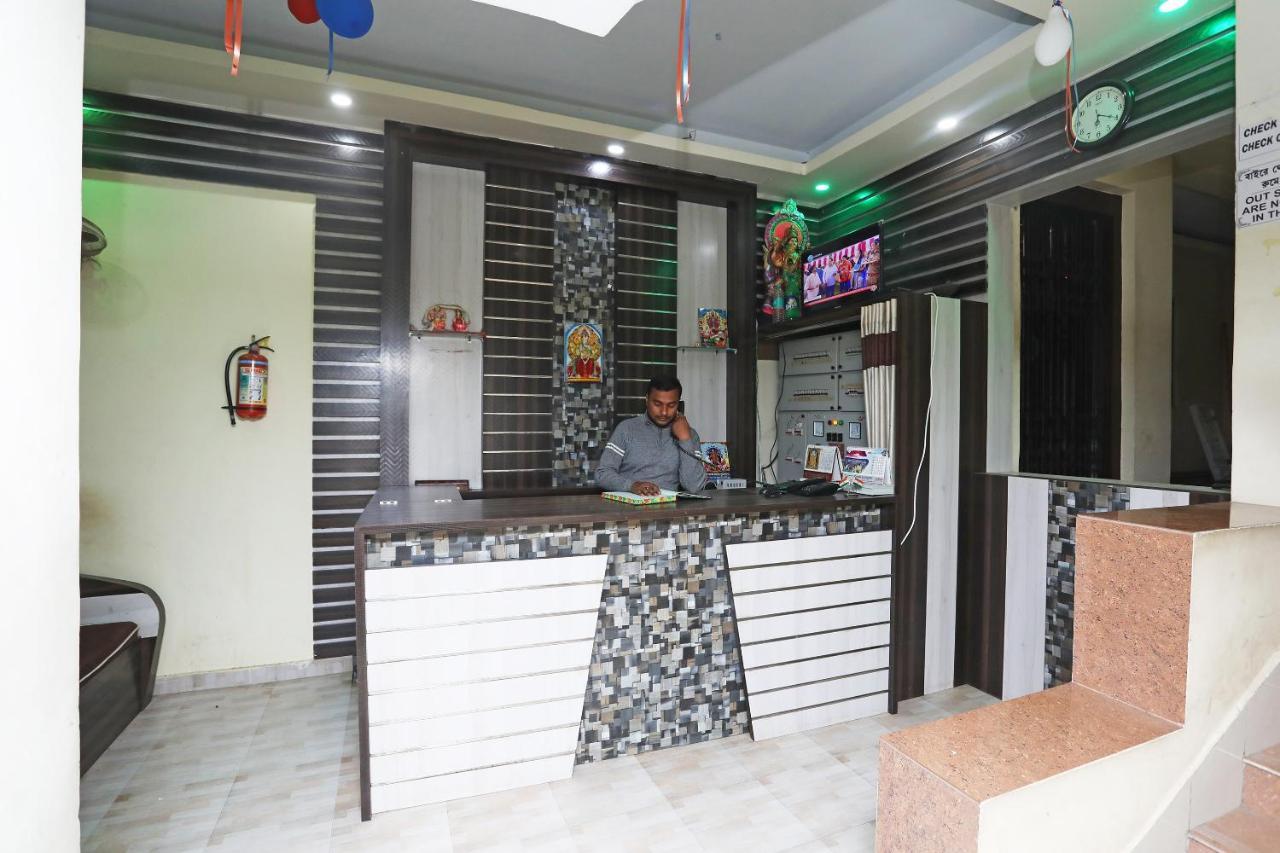 Oyo 26152 Hotel Aarush 迪卡 外观 照片