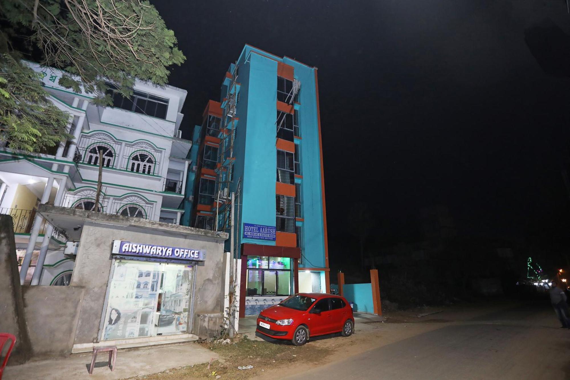 Oyo 26152 Hotel Aarush 迪卡 外观 照片
